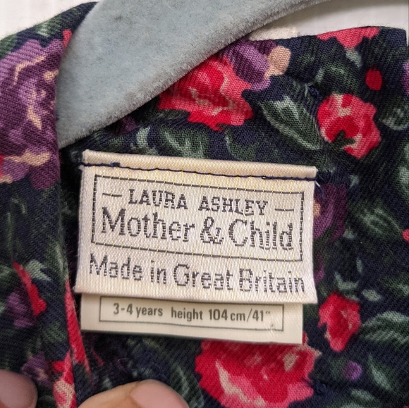 VINTAGE Laura Ashley red purple ditsy floral peter pan collar dress - Picture 2 of 10